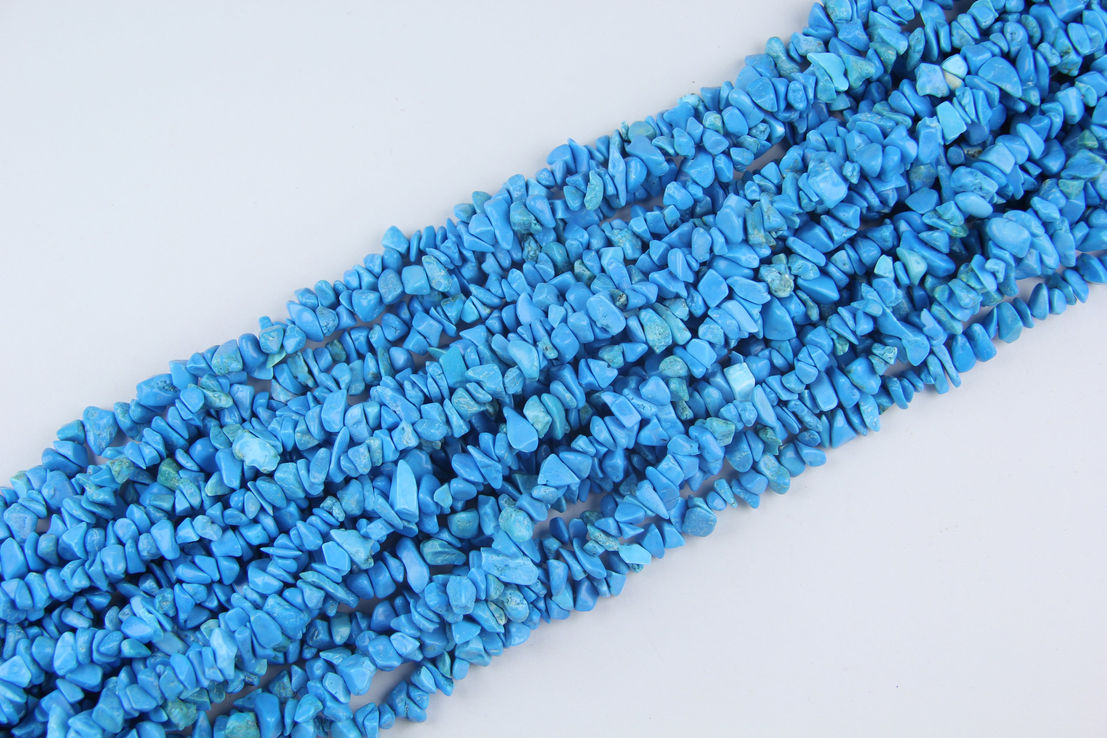 Irregular blue pine gravel long chain