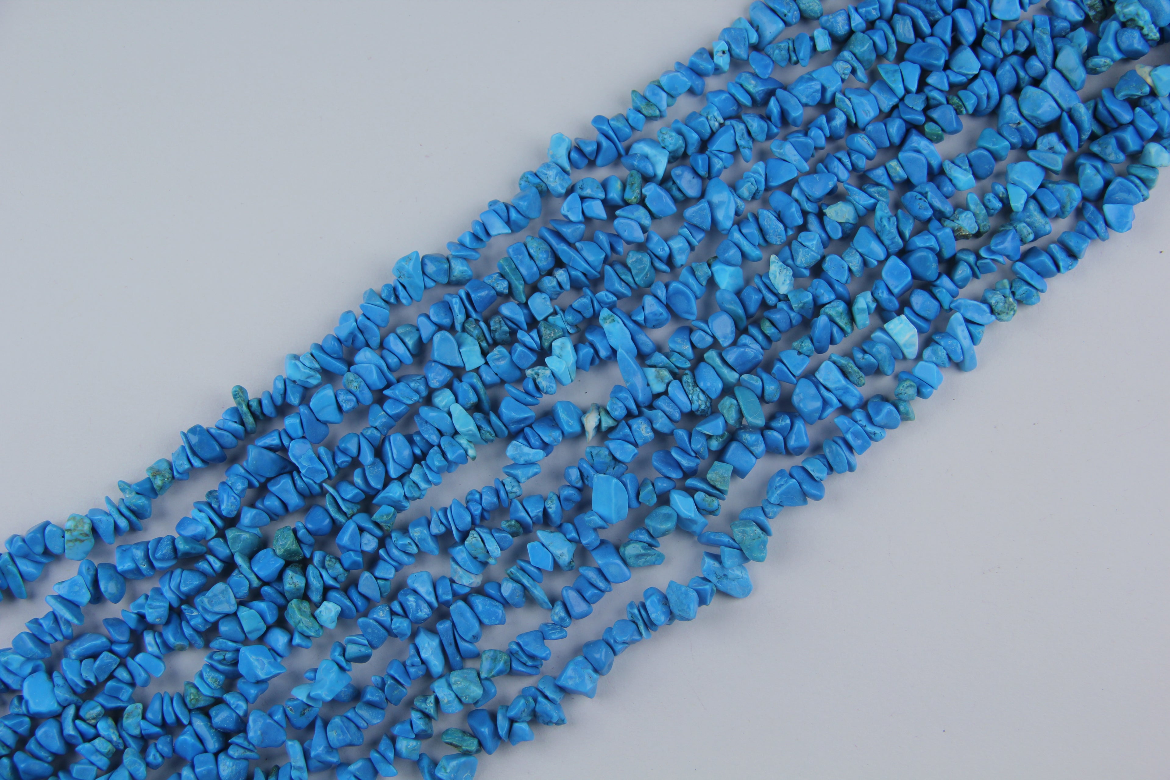 Irregular blue pine gravel long chain
