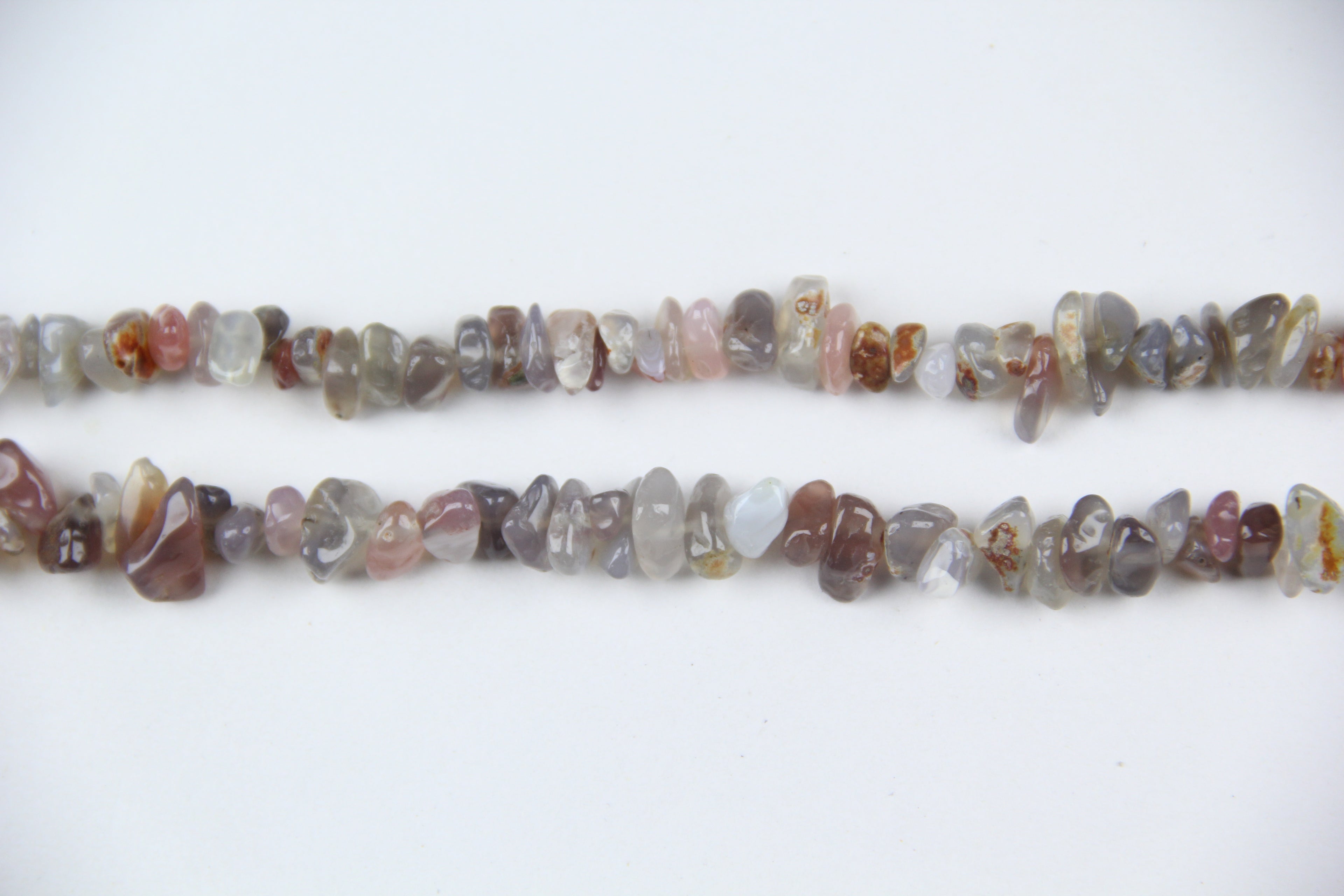 Irregular gray agate crushed stone long chain