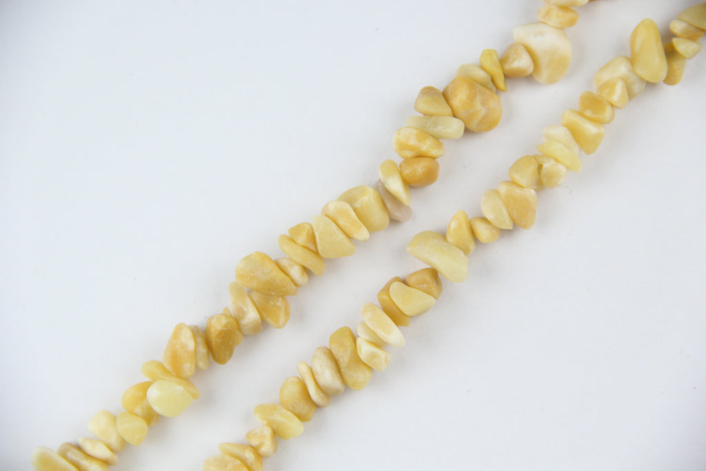 Irregular beige jade long chain