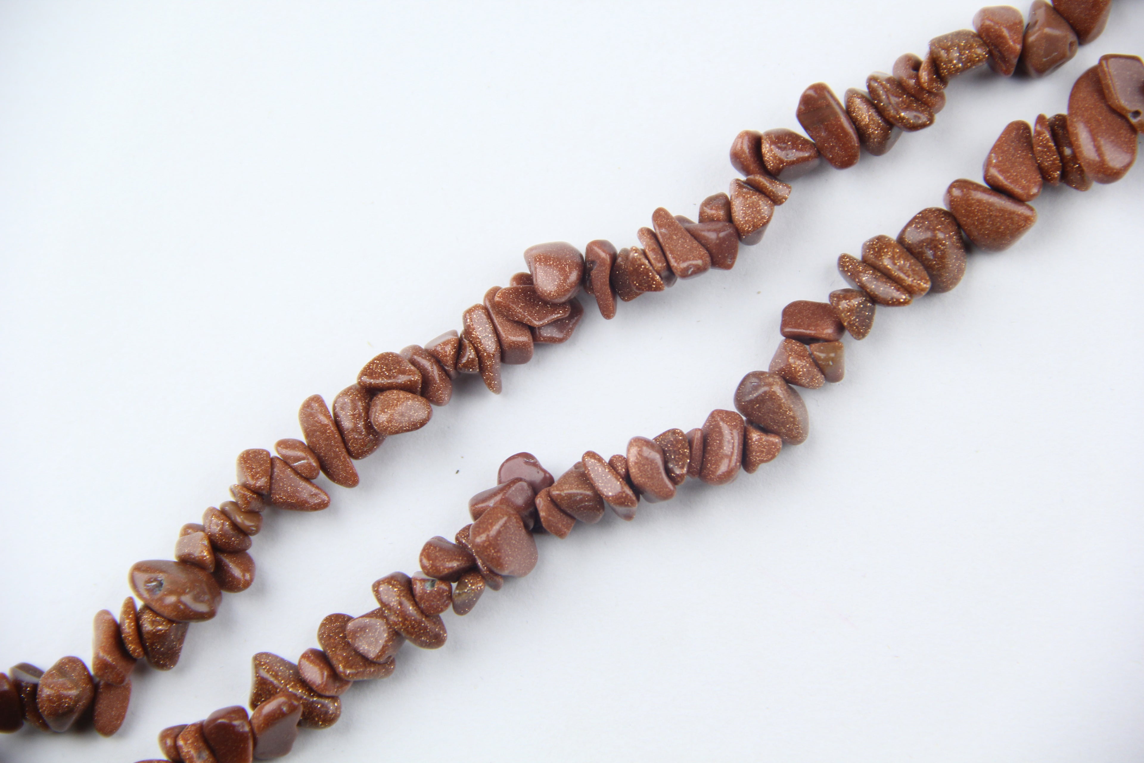 Irregular gold sand gravel long chain