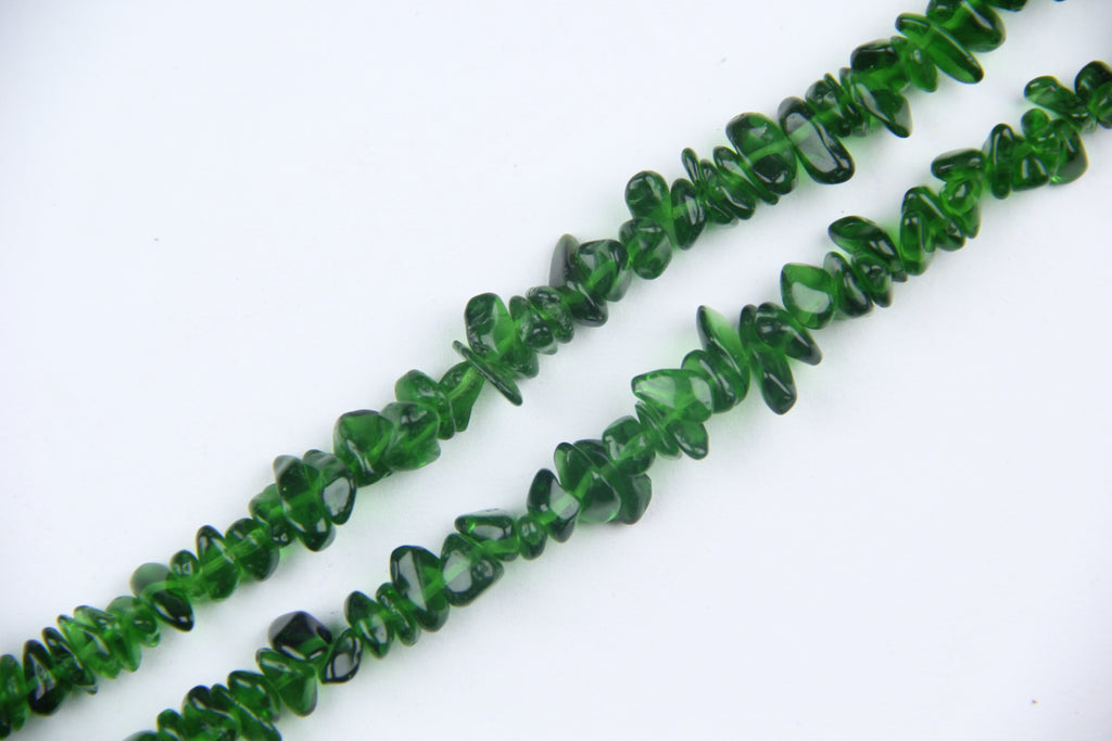 Irregular green glass long chain