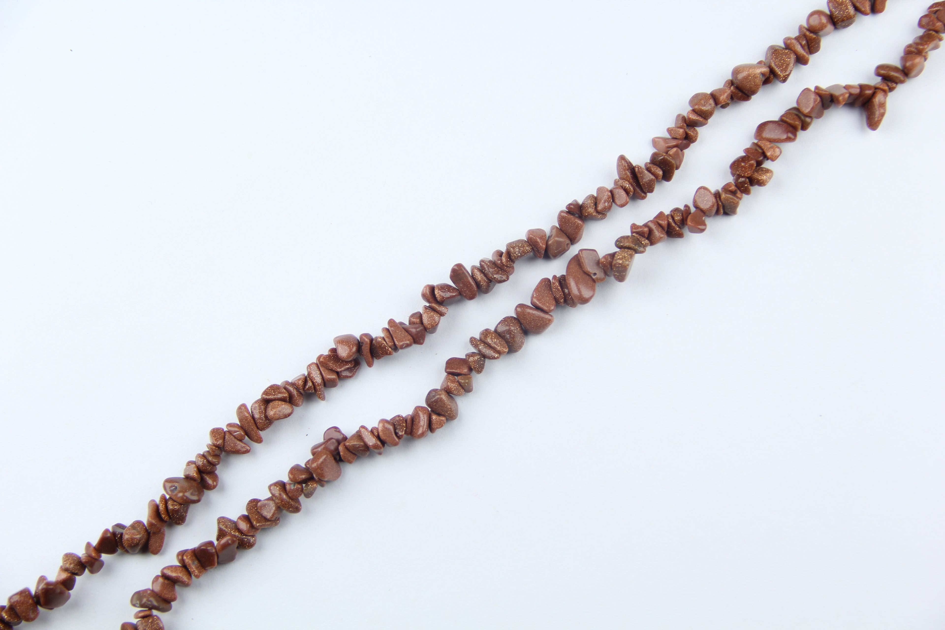 Irregular gold sand gravel long chain