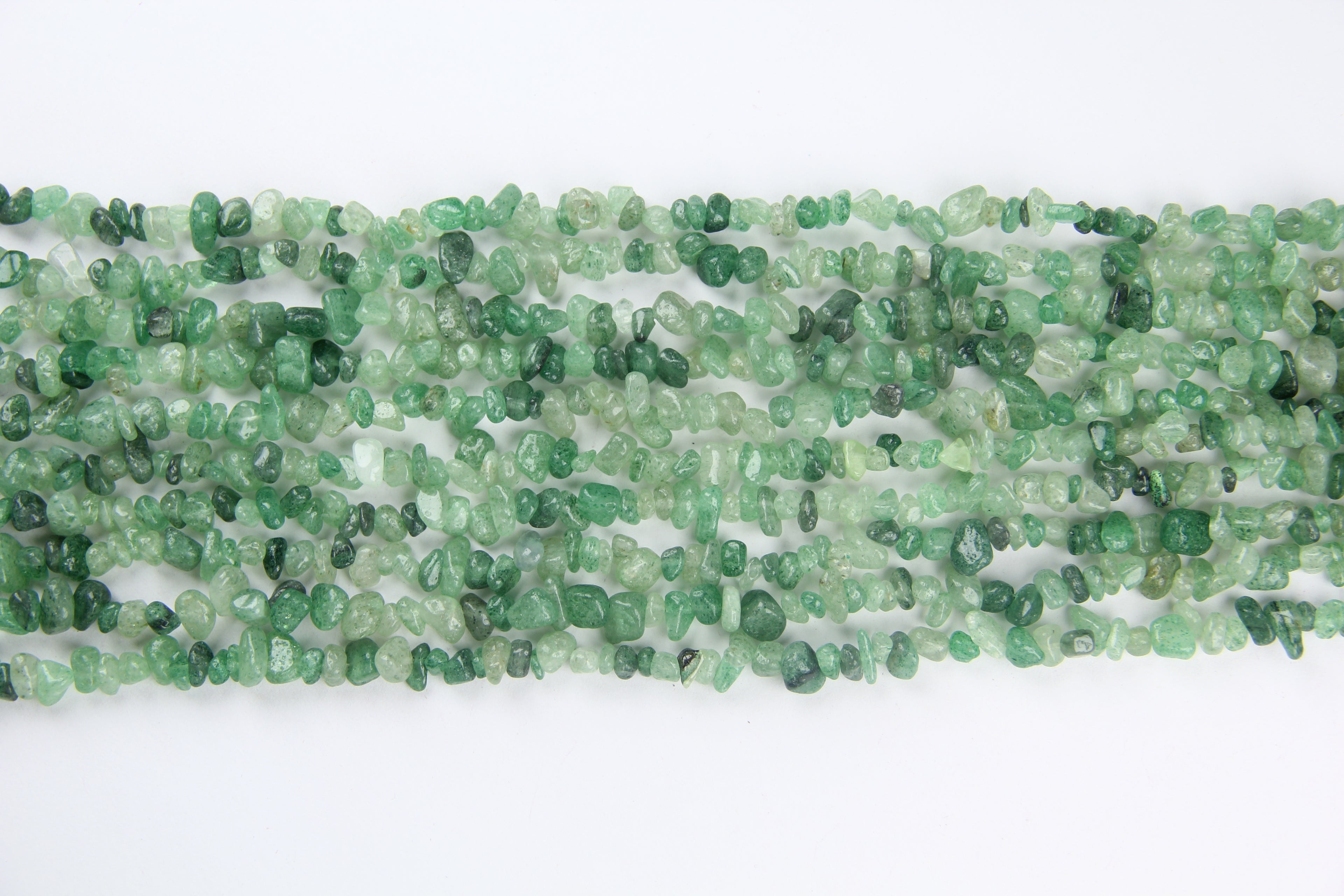 Irregular green strawberry crystal long chain
