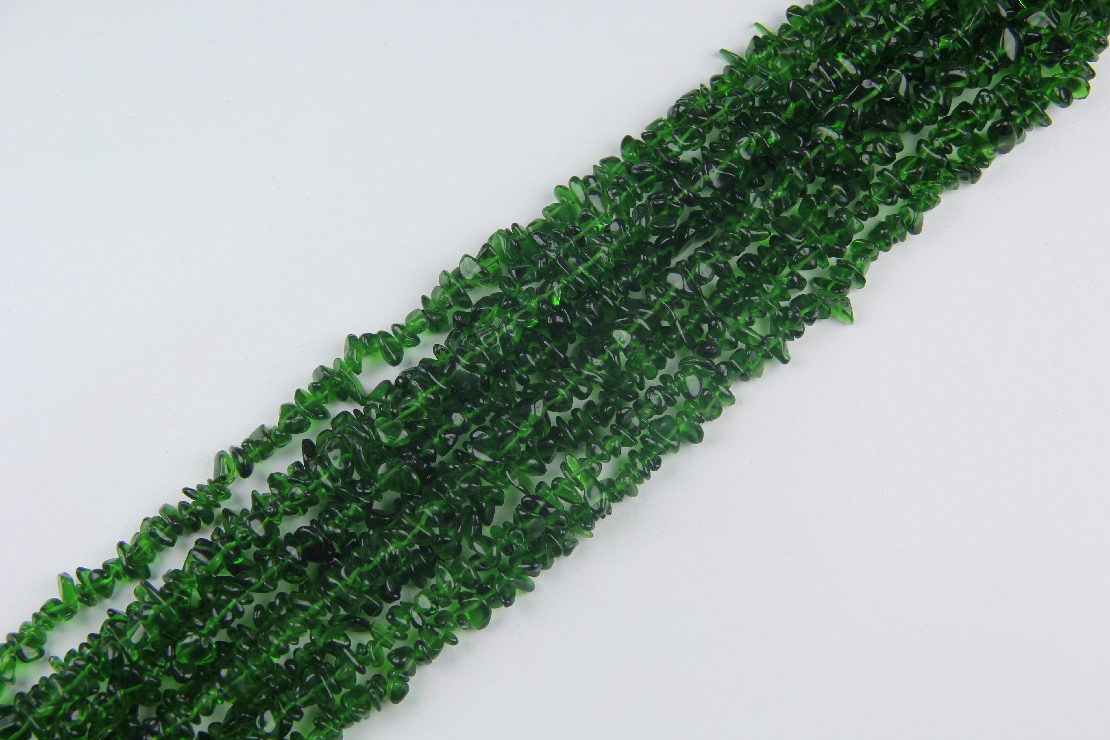 Irregular green glass long chain