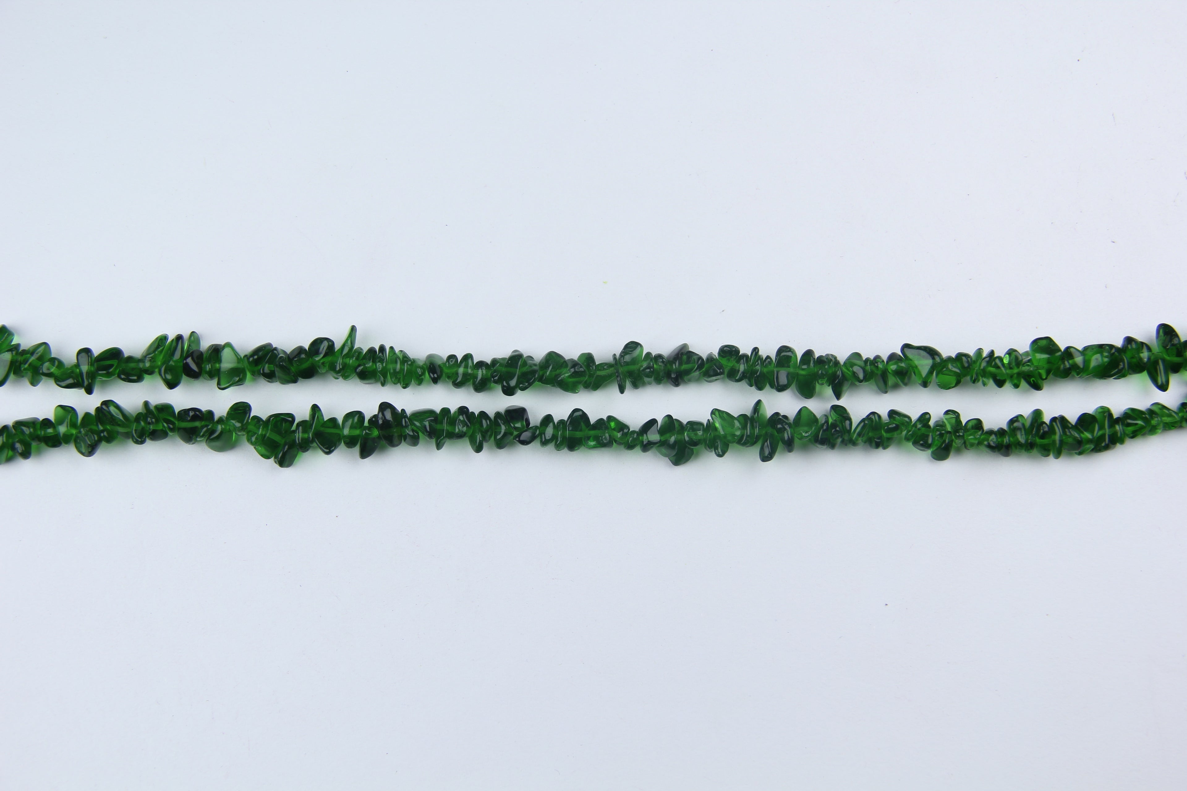 Irregular green glass long chain