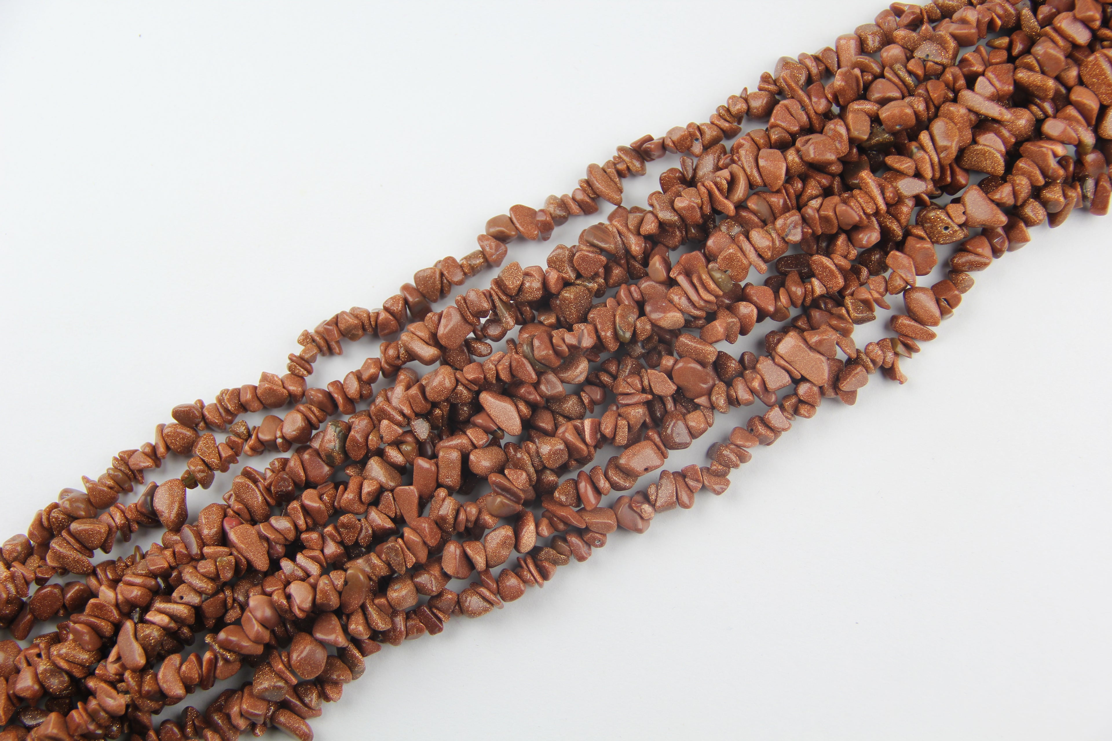 Irregular gold sand gravel long chain