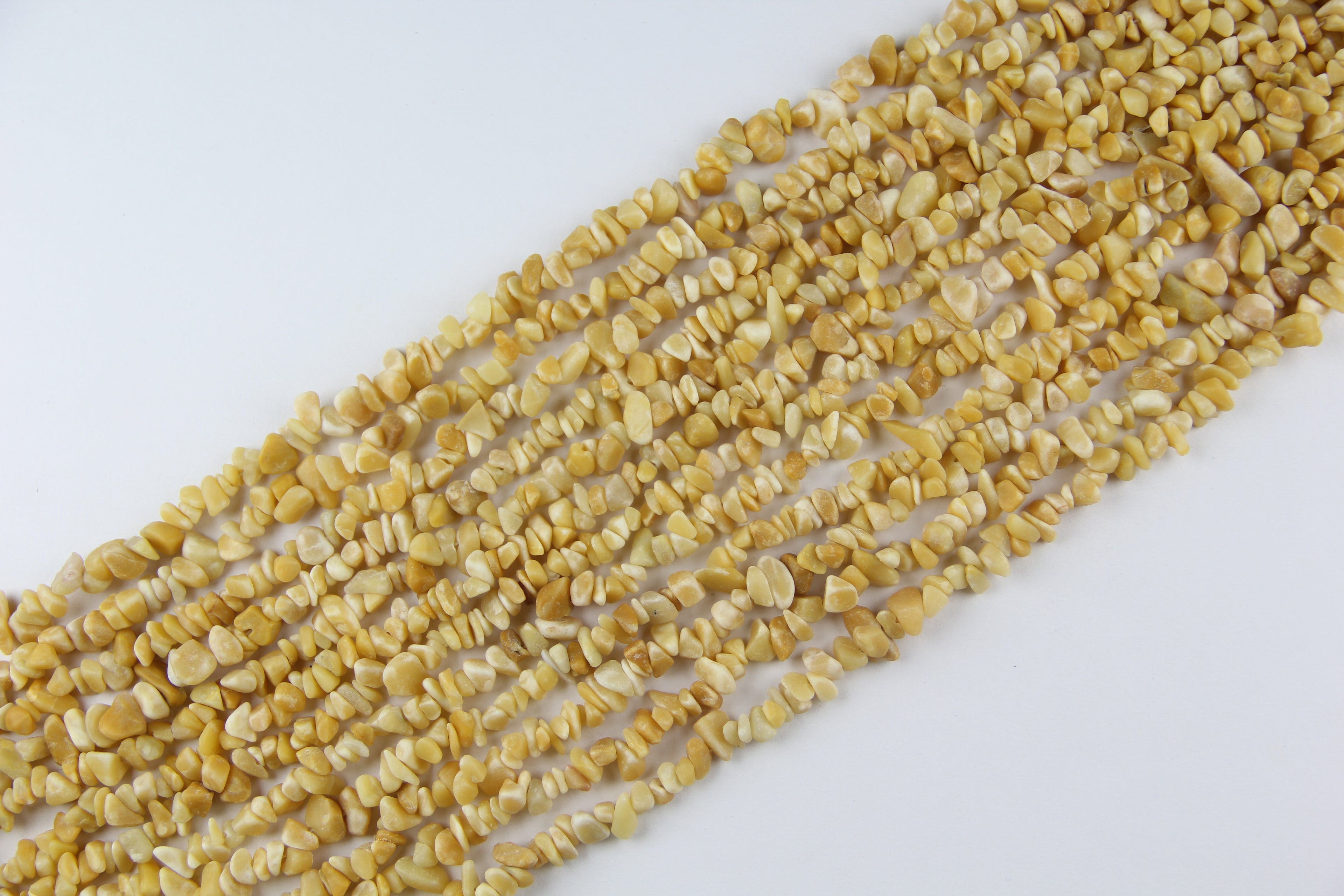 Irregular beige jade long chain