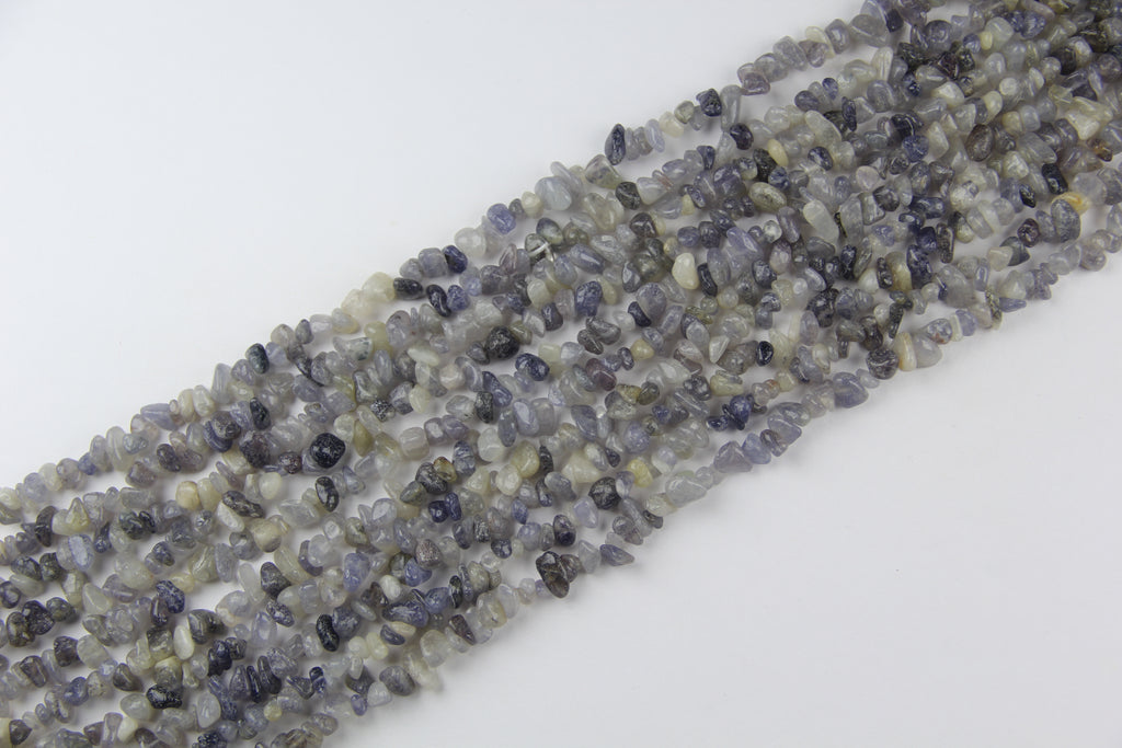 Irregular long chain of cordierite