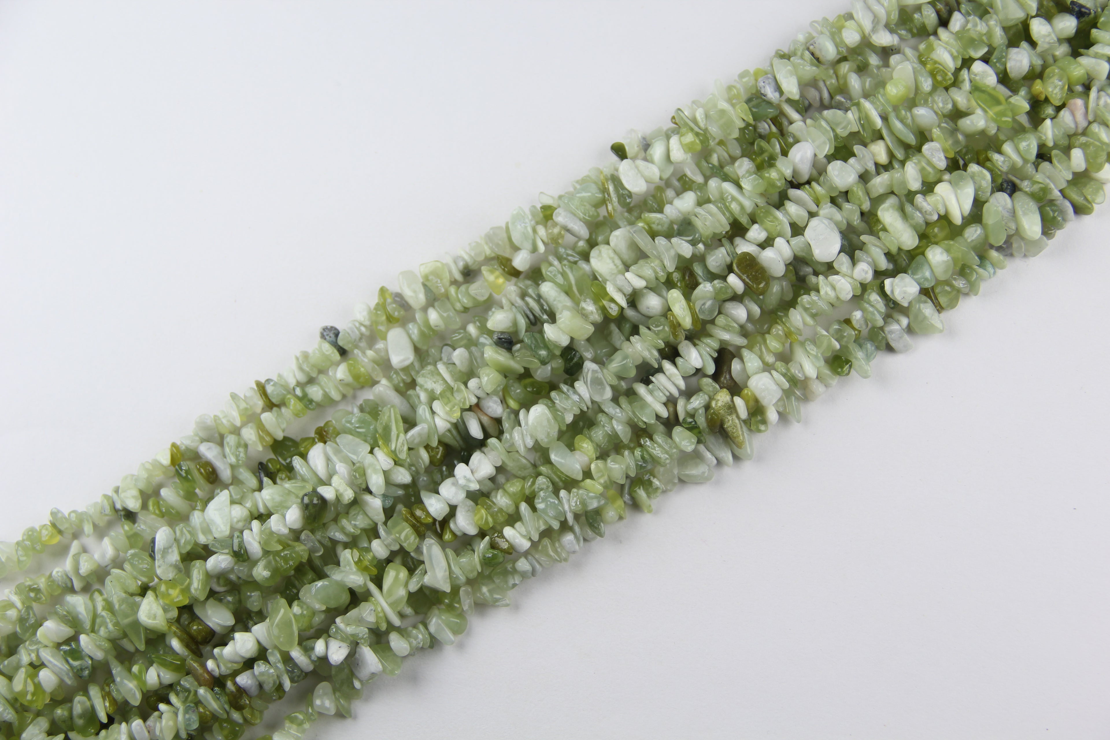 Natural New Mountain Jade Crushed Stone Long Chain