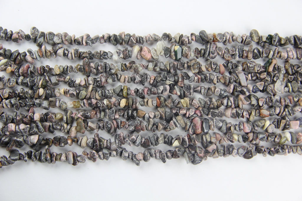 Irregular Red Veined Agate Long Chain