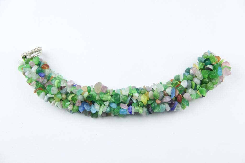 Colorful cat-eye glass necklace