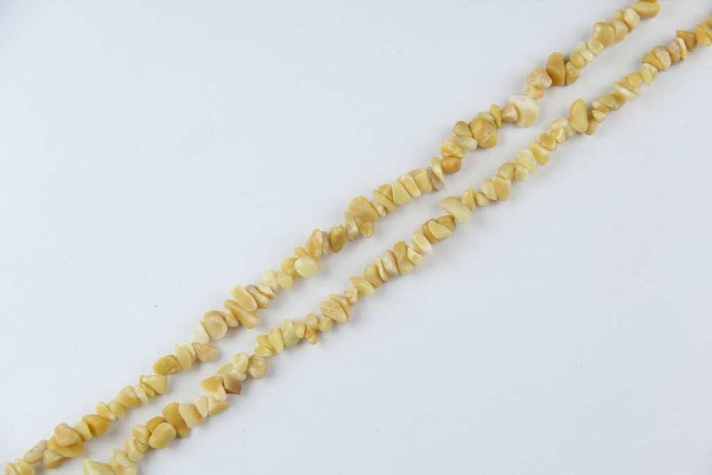 Irregular beige jade long chain