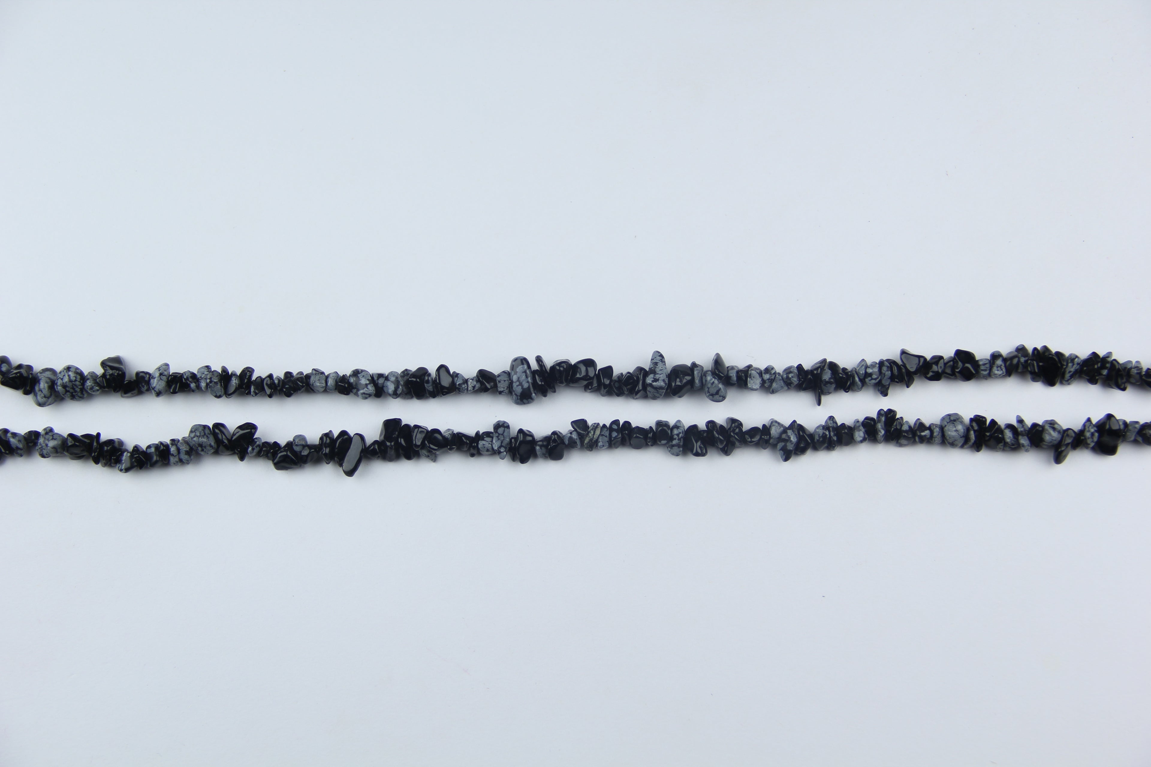 Snowflake obsidian irregular long chain