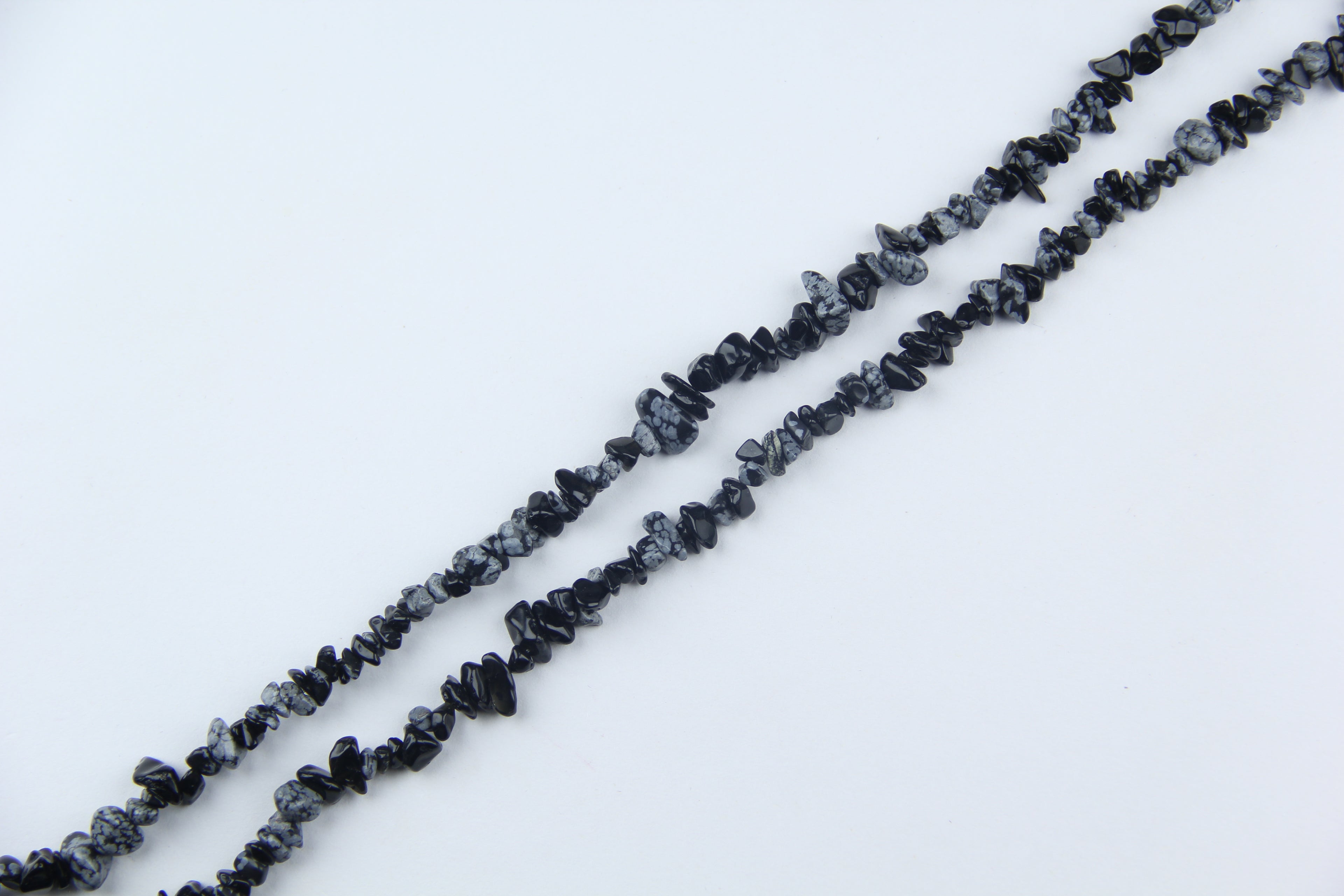 Snowflake obsidian irregular long chain
