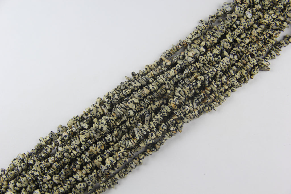 Irregular speckled gravel long chain