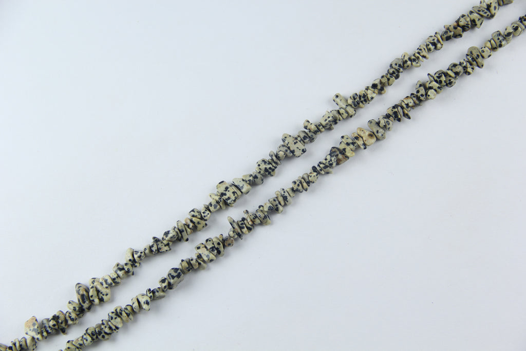 Irregular speckled gravel long chain