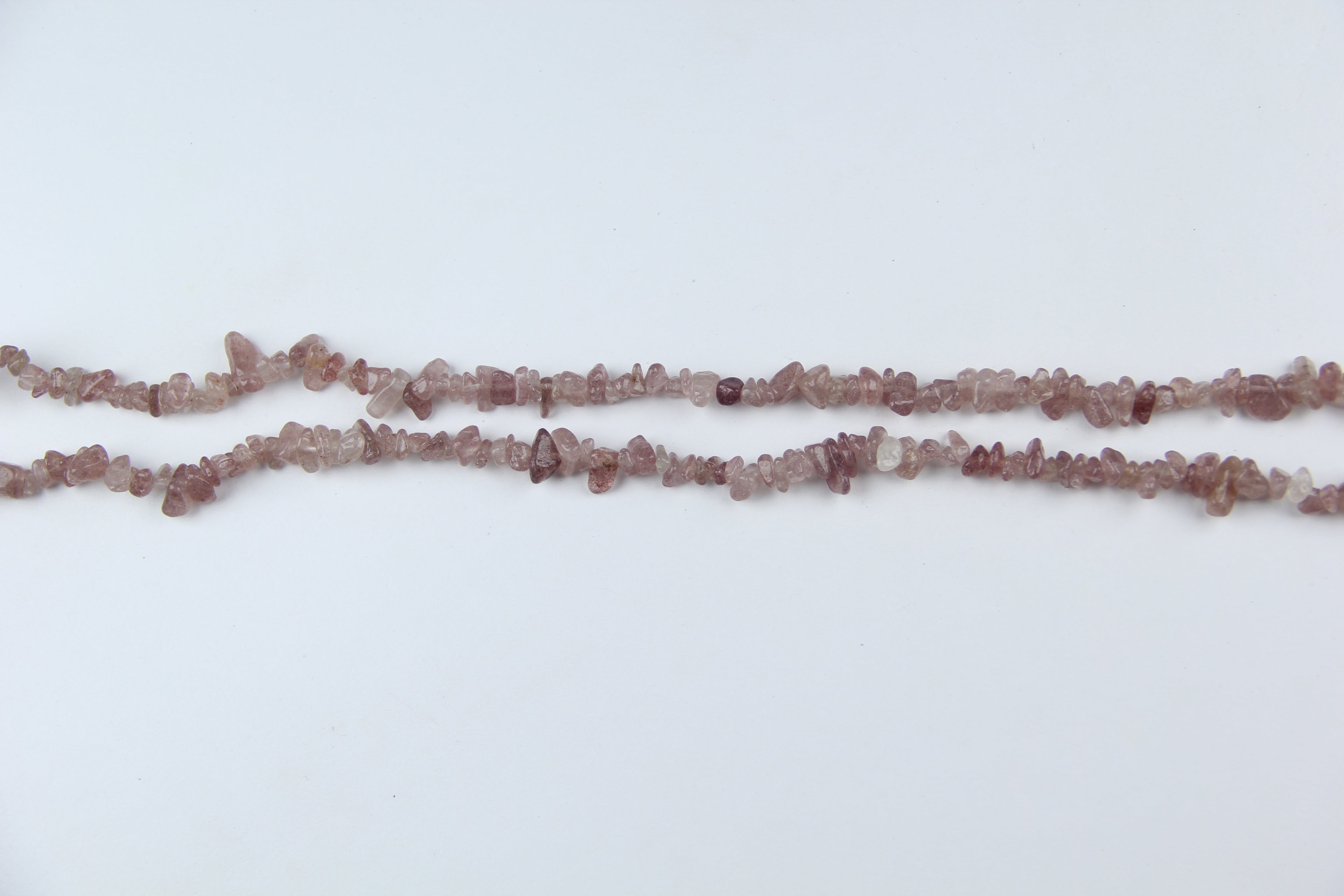 Irregular strawberry crystal broken stone long chain
