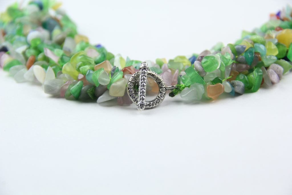 Colorful cat-eye glass necklace