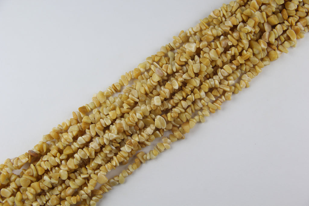 Irregular beige jade long chain