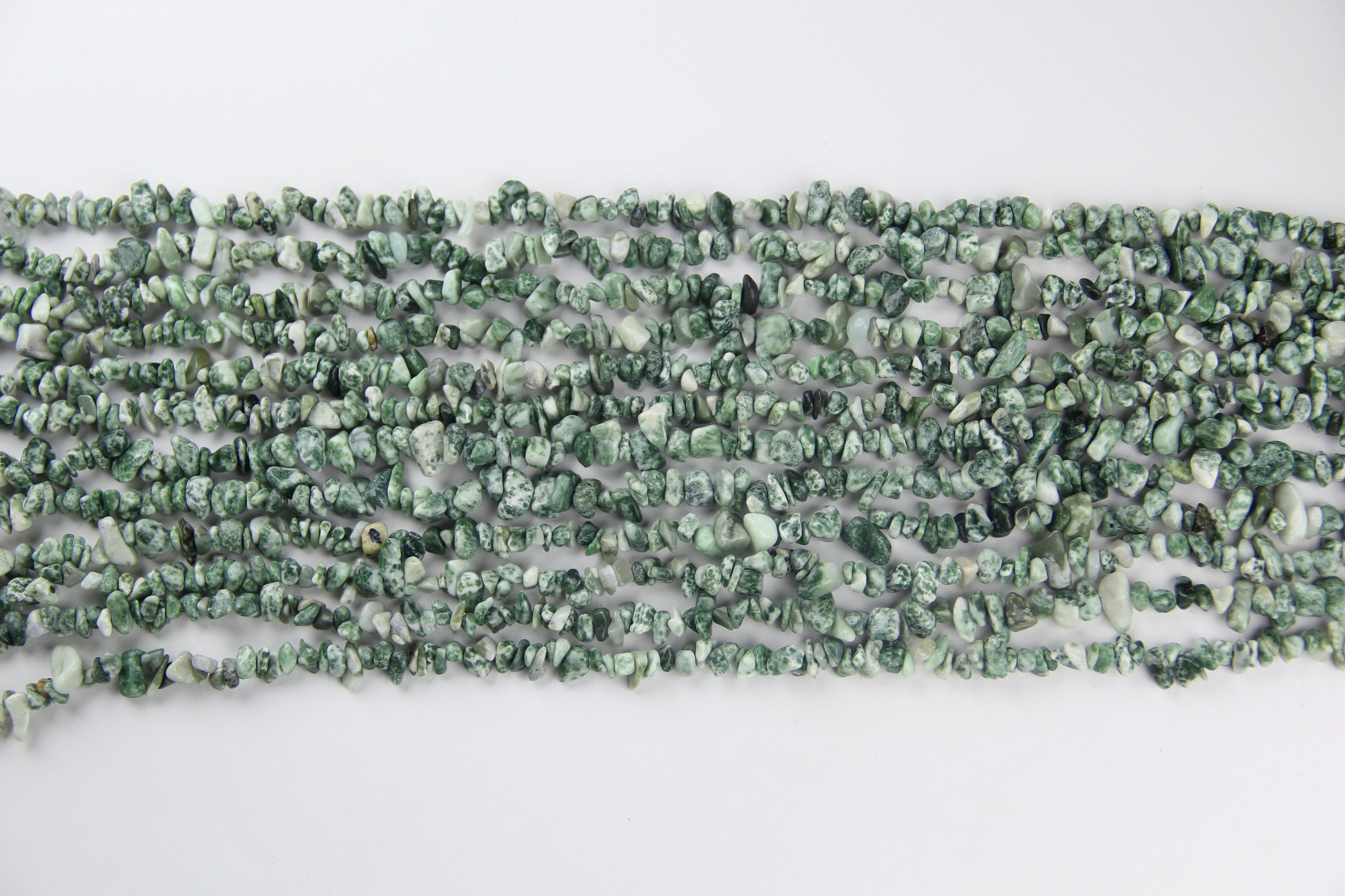 Irregular tree patterned agate crushed stone long chain