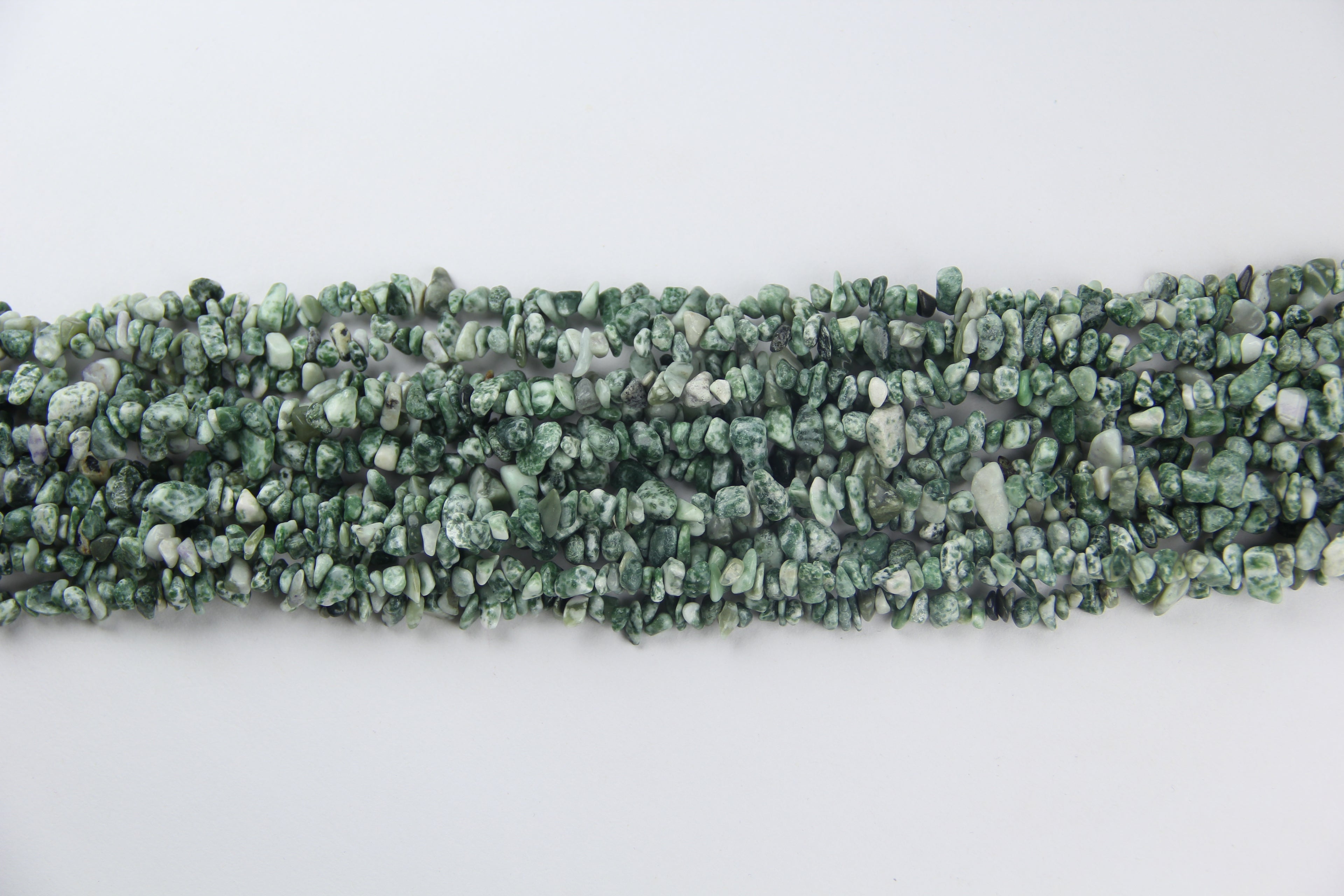 Irregular tree patterned agate crushed stone long chain