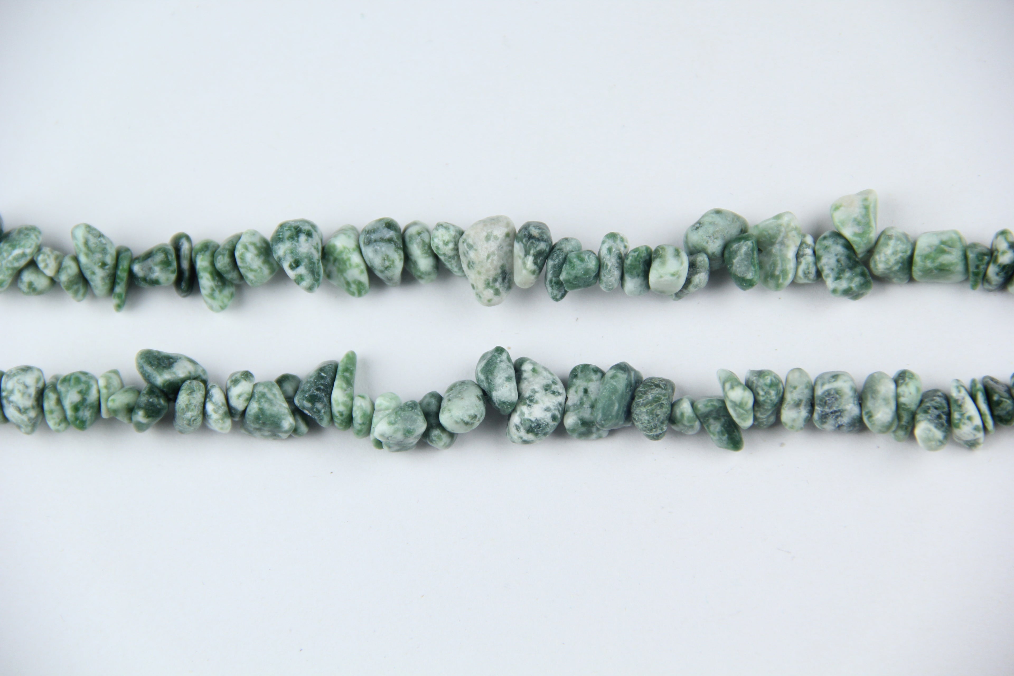 Irregular tree patterned agate crushed stone long chain