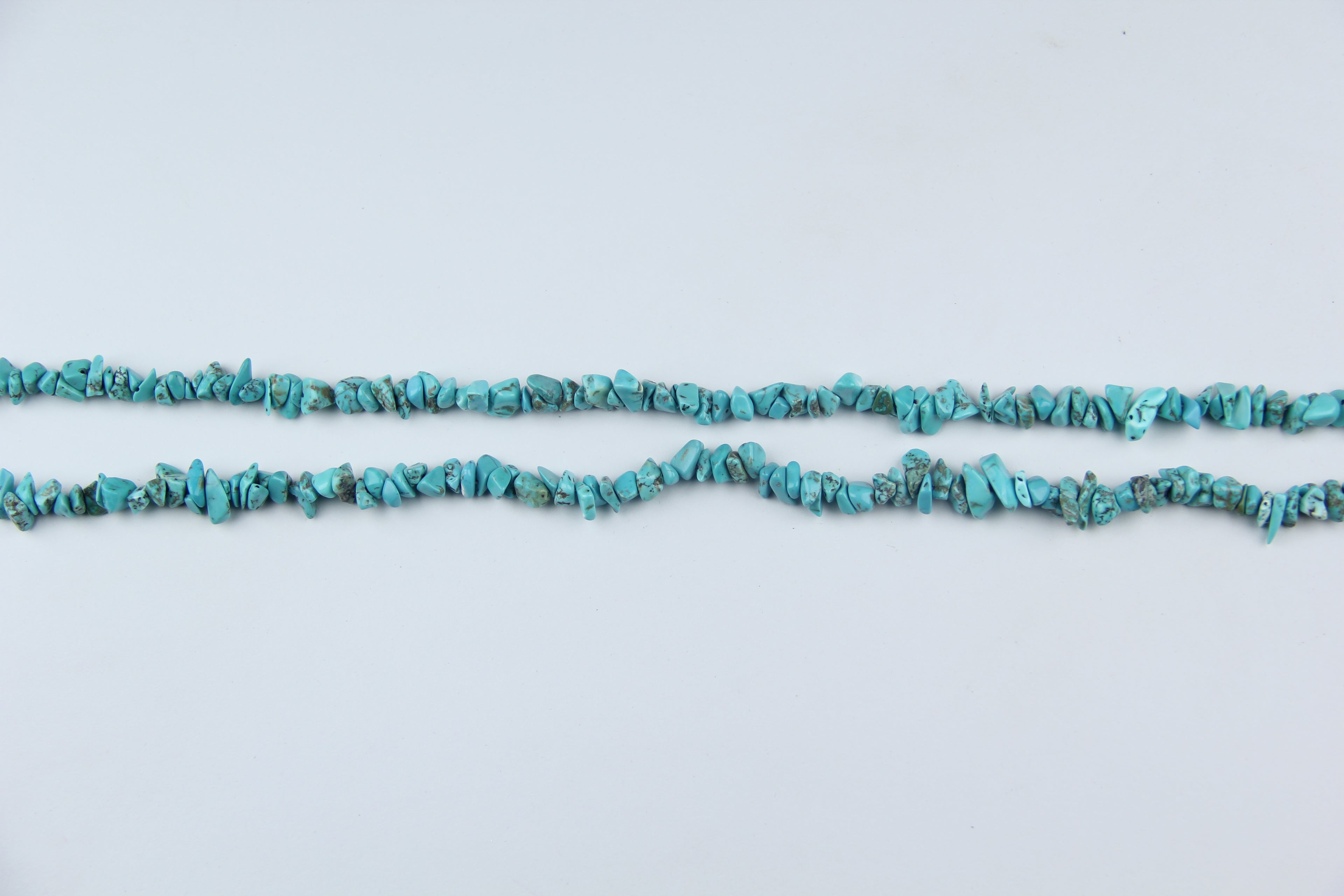 Irregular turquoise gravel long chain