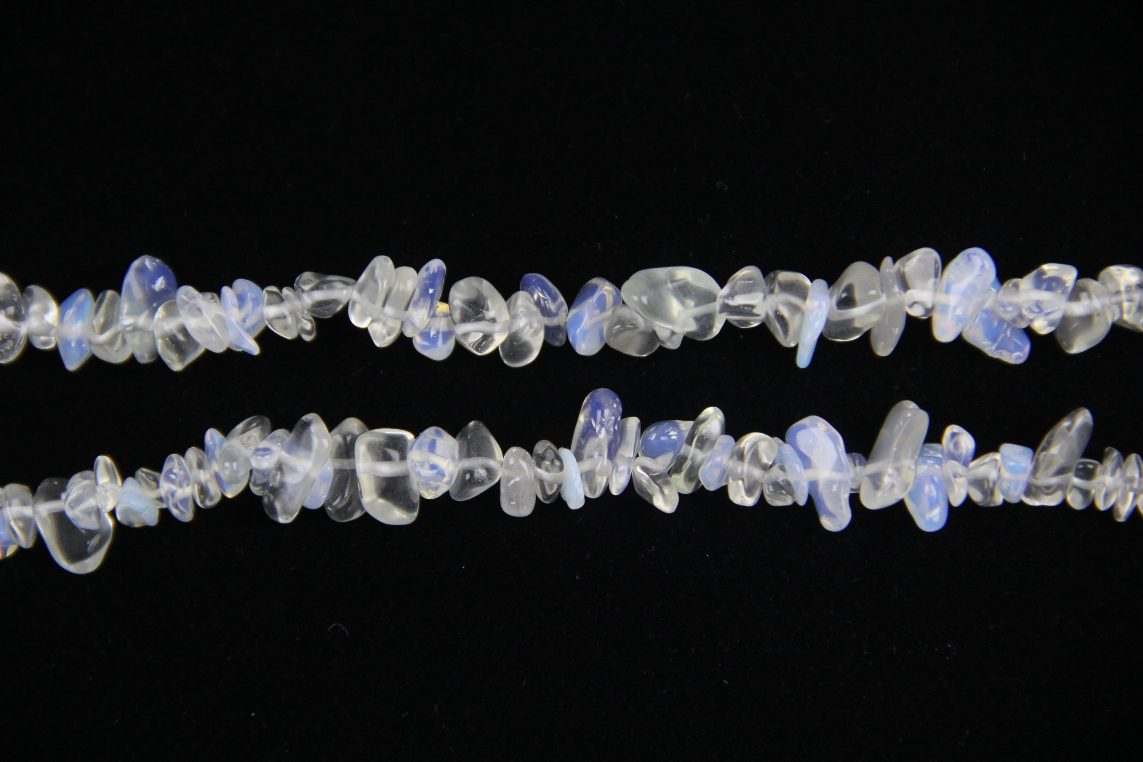 Artificial white blue protein broken stone long chain