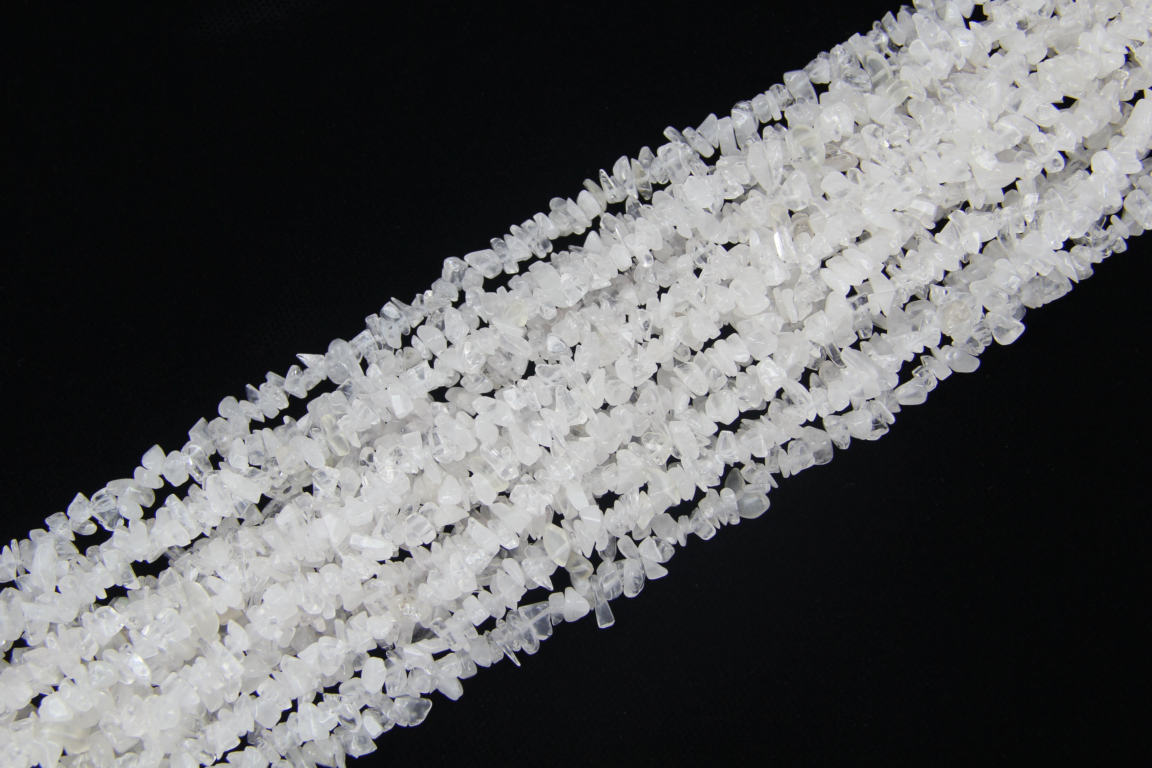 Irregular white cotton crystal long chain