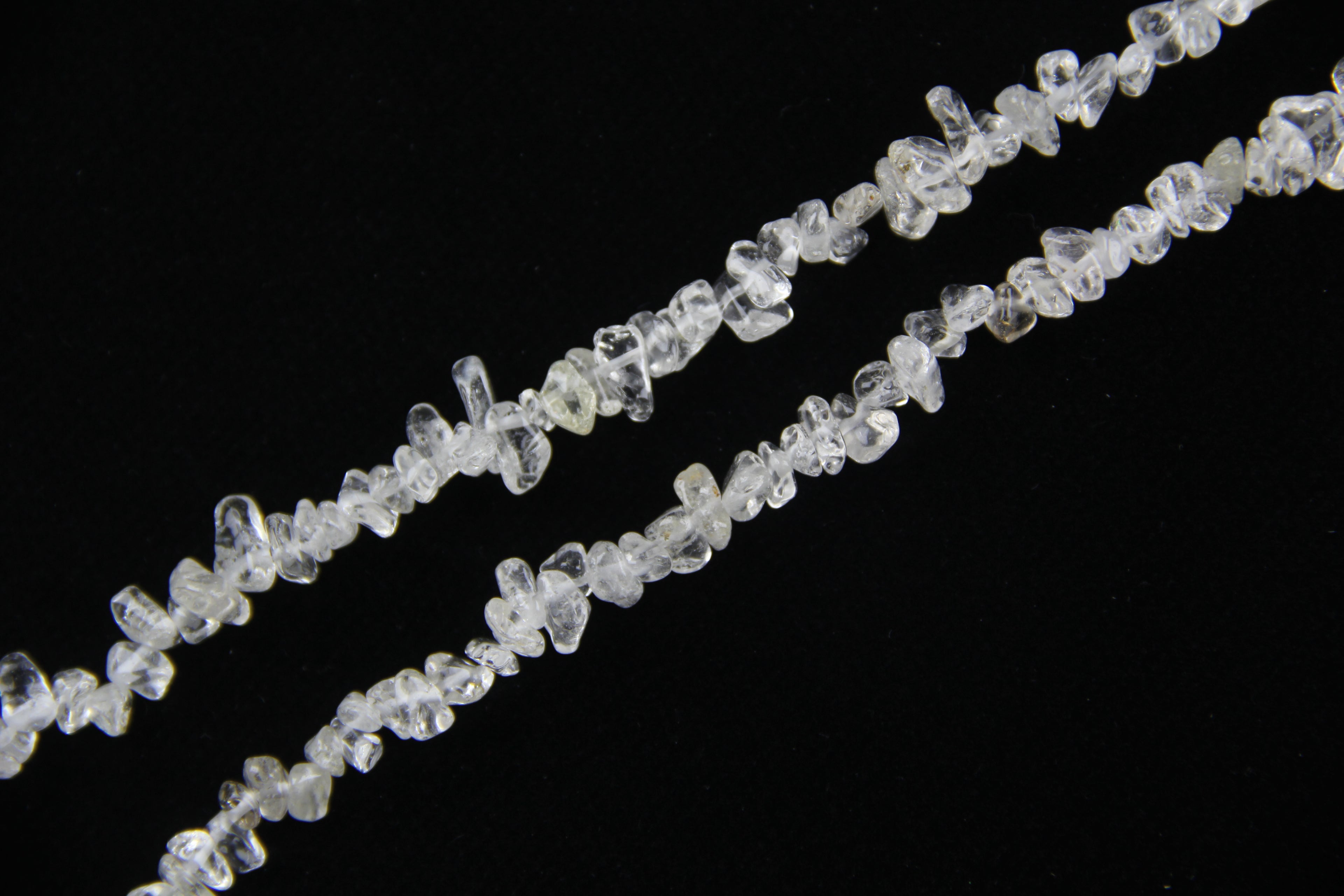 Irregular white crystal long chain