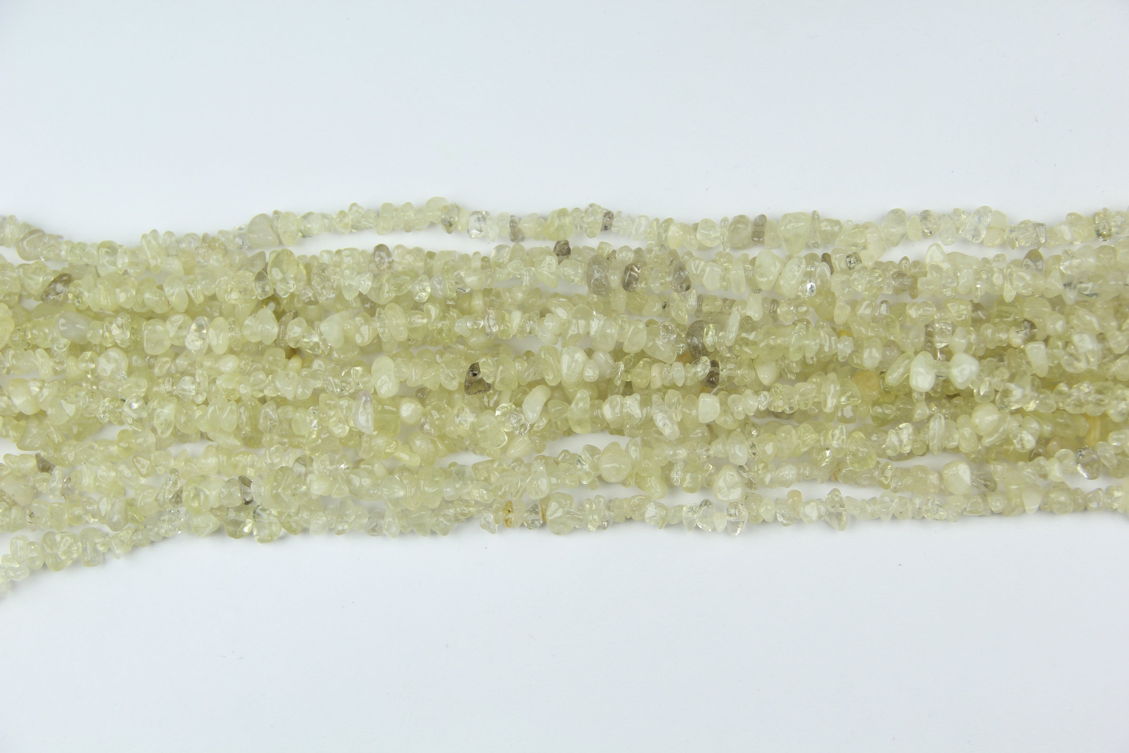 Irregular long chain of citrine
