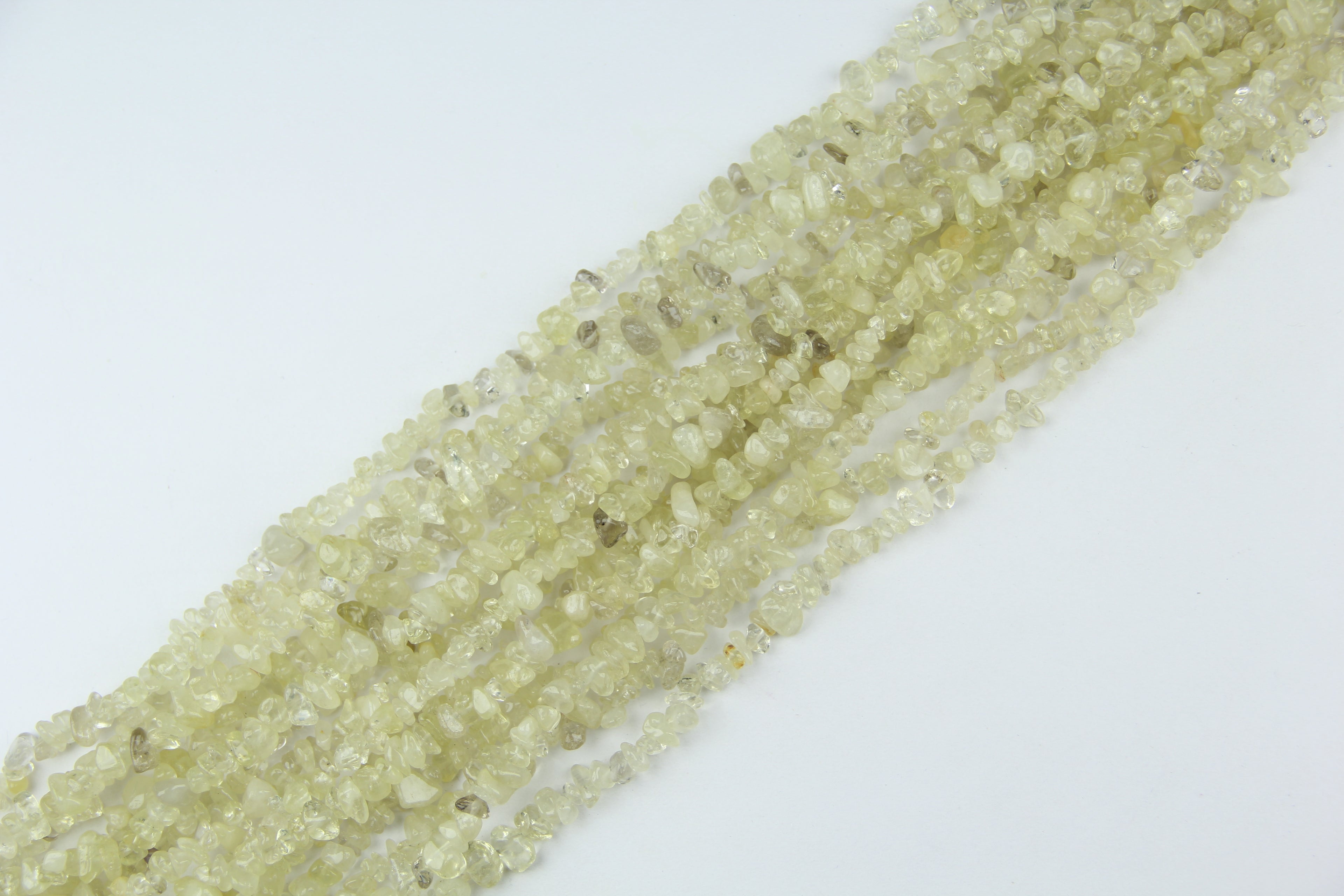 Irregular long chain of citrine