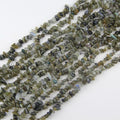 Natural labradorite bracelet with七彩 iridescence, aurora stone gemstone jewelry