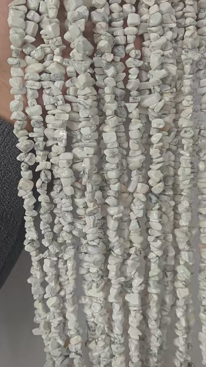 Irregular white marble gravel long chain