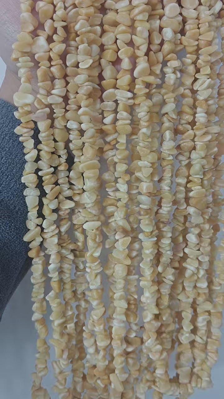 Irregular beige jade long chain